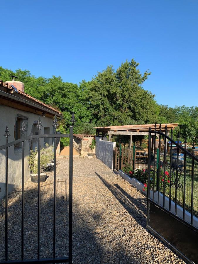 Gites De Verger, Stylish Self Catering Cottages In Sos Kültér fotó